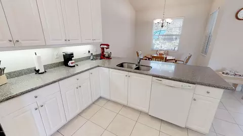 19 Willoughby Trce, Ormond Beach, FL 32174 photo 2