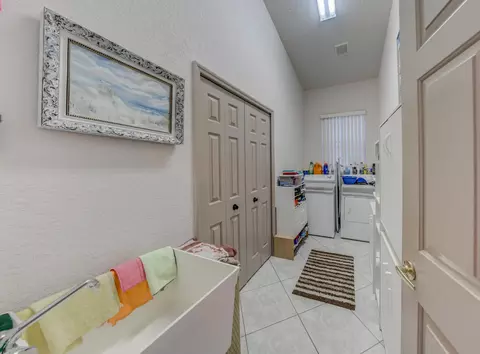 3229 Lienster Cir, Ormond Beach, FL 32174 photo 7