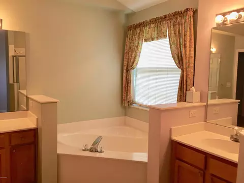 77 Pine Cir Dr, Palm Coast, FL 32164 photo 7