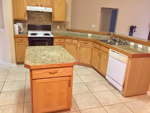 77 Pine Cir Dr, Palm Coast, FL 32164 photo 2