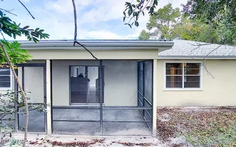 2159 E Hyde Dr, Deltona, FL 32738 photo 2