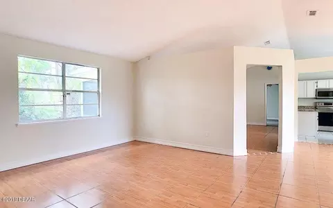 2159 E Hyde Dr, Deltona, FL 32738 photo 4