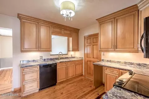 468 Riverside Dr, Ormond Beach, FL 32176 photo 10