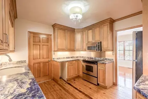 468 Riverside Dr, Ormond Beach, FL 32176 photo 9