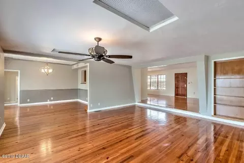 468 Riverside Dr, Ormond Beach, FL 32176 photo 2