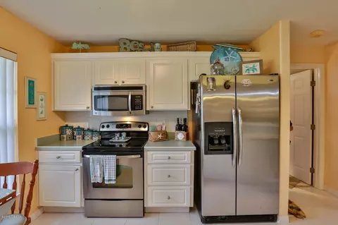 3033 Silver Palm Dr, Edgewater, FL 32141 photo 17