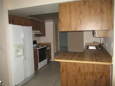 4 Lakeview Cir, Ormond Beach, FL 32174 photo 5