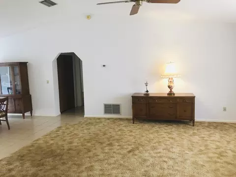 2317 Sabal Palm Dr, Edgewater, FL 32141 photo 2