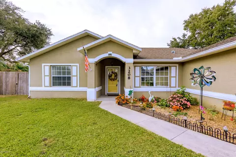 3208 Tamarind Dr, Edgewater, FL 32141 photo 16