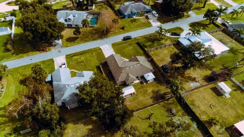 3208 Tamarind Dr, Edgewater, FL 32141 photo 32