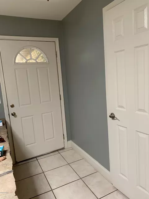 1413 Orange Tree Dr, Edgewater, FL 32132 photo 2
