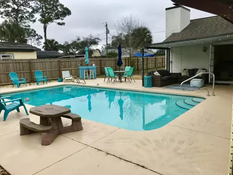 1804 Sabal Palm Dr, Edgewater, FL 32132 photo 1