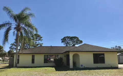 1804 Sabal Palm Dr, Edgewater, FL 32132 photo 16