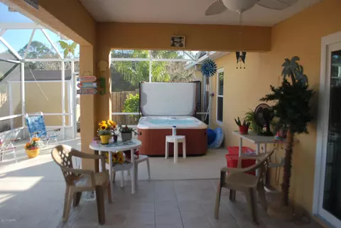 201 Tree Branch Ln, Edgewater, FL 32141 photo 8