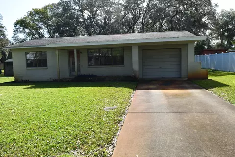 230 Warwick Ave, Ormond Beach, FL 32174 photo 2