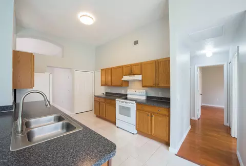 7 King Edward Dr, Ormond Beach, FL 32174 photo 10