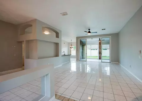 7 King Edward Dr, Ormond Beach, FL 32174 photo 4