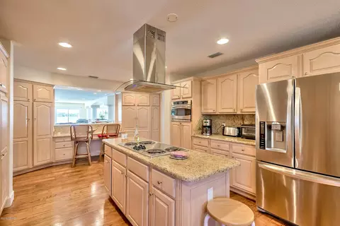 444 Riverside Dr, Ormond Beach, FL 32176 photo 10