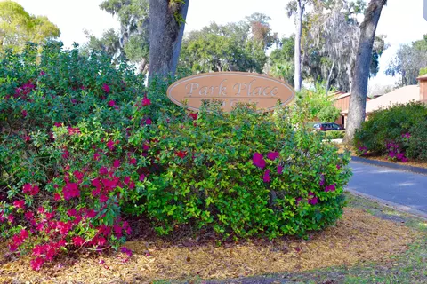 8 Park Ter, Ormond Beach, FL 32174 photo 2