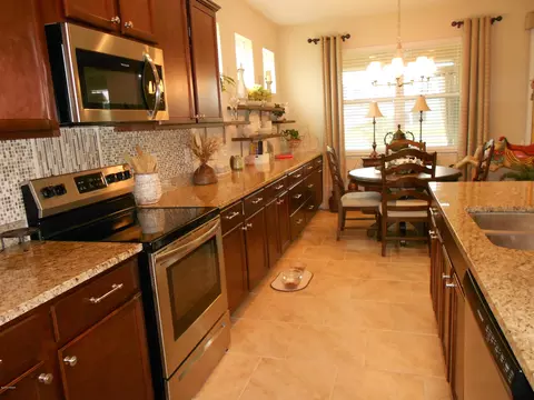 231 River Vale Ln, Ormond Beach, FL 32174 photo 3