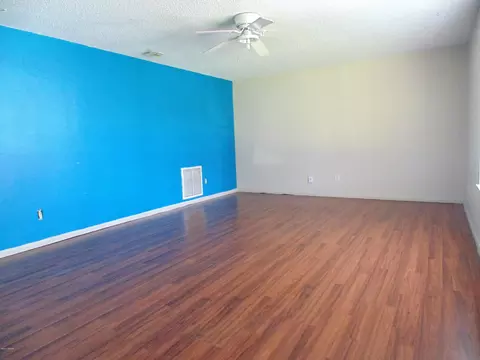 3424 Juniper Dr, Edgewater, FL 32141 photo 2