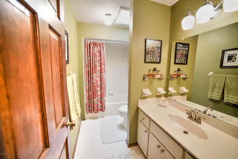 2 Mayfield Ter, Ormond Beach, FL 32174 photo 2