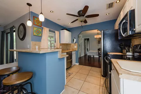 945 Willow Run, Ormond Beach, FL 32174 photo 9