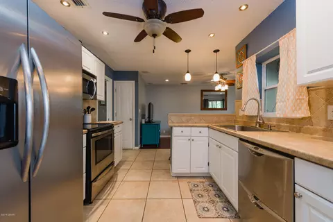 945 Willow Run, Ormond Beach, FL 32174 photo 8