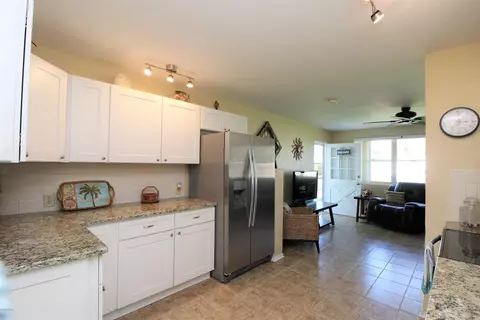 52 Hibiscus Dr, Ormond Beach, FL 32176 photo 11