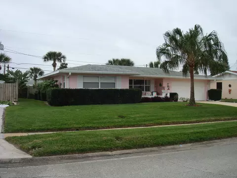 32 Aqua Vista Dr, Ormond Beach, FL 32176 photo 2