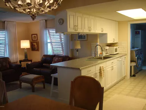 32 Aqua Vista Dr, Ormond Beach, FL 32176 photo 15