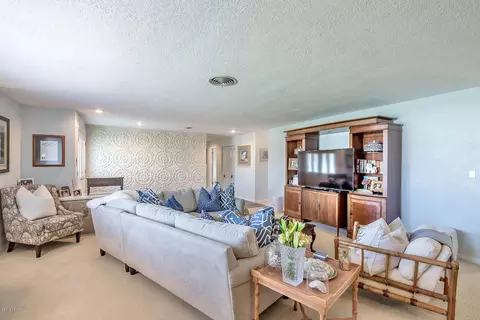 126 Banyan Dr, Ormond Beach, FL 32176 photo 7