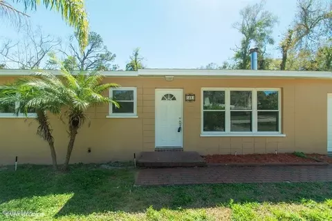 48 Hernandez Ave, Ormond Beach, FL 32174 photo 2