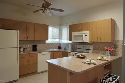 34 Magnolia Dr S, Ormond Beach, FL 32174 photo 8