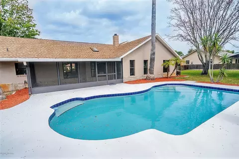 242 Meadow Lake Dr, Edgewater, FL 32141 photo 3