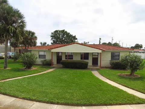 232 Northshore Dr, Ormond Beach, FL 32176 photo 1