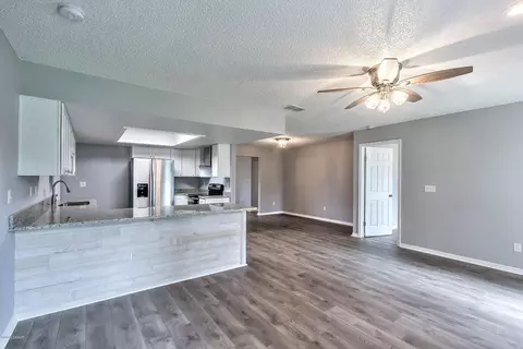1622 Sabal Palm Dr, Edgewater, FL 32132 photo 4