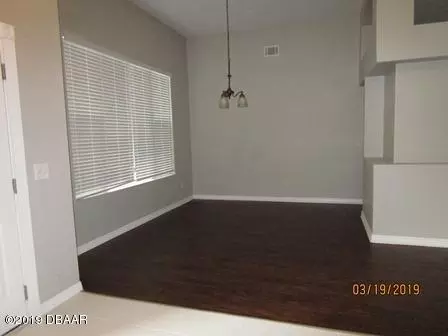 611 Moss Creek Dr, Ormond Beach, FL 32174 photo 2