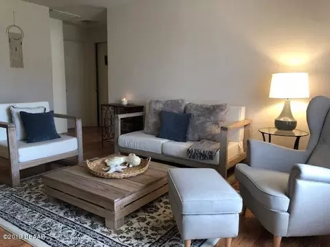 28 Ocean Shore Dr, Ormond Beach, FL 32176 photo 4