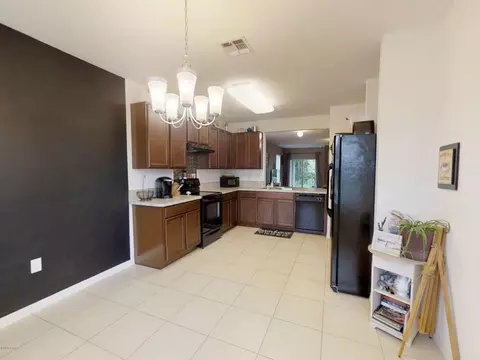 528 Safe Harbor Dr, Edgewater, FL 32141 photo 9