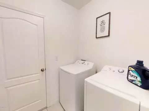 528 Safe Harbor Dr, Edgewater, FL 32141 photo 25