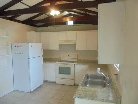 31 Alamanda Dr, Ormond Beach, FL 32176 photo 3