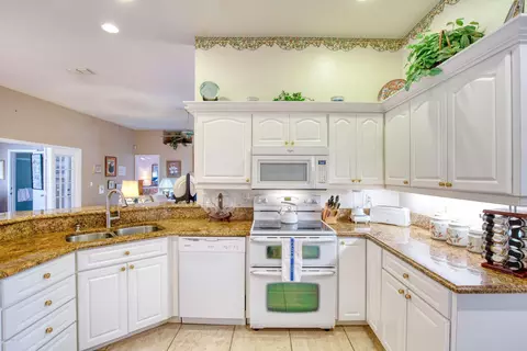 21 N Foxfords Chase, Ormond Beach, FL 32174 photo 9