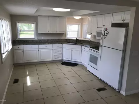479 Collins St, Ormond Beach, FL 32174 photo 4