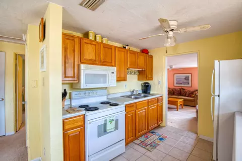 31 Carol Rd, Ormond Beach, FL 32176 photo 6