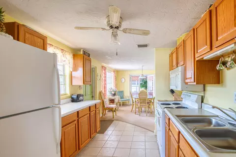 31 Carol Rd, Ormond Beach, FL 32176 photo 7