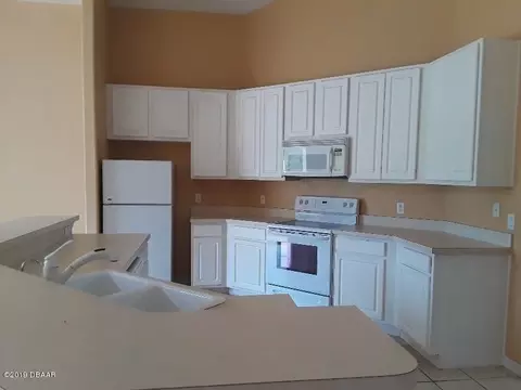 5 Lee Pl, Palm Coast, FL 32137 photo 4