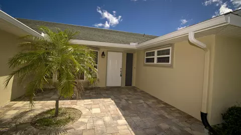 5 Sea Hawk Dr, Ormond Beach, FL 32176 photo 3