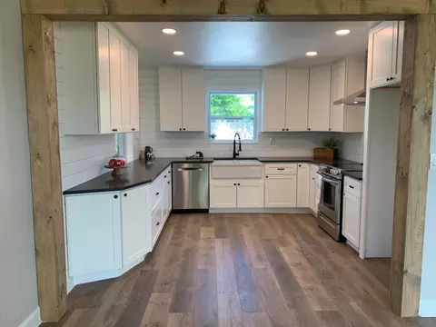 383 Riverside Dr, Ormond Beach, FL 32176 photo 10