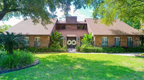 10 Echo Woods Way, Ormond Beach, FL 32174 photo 2